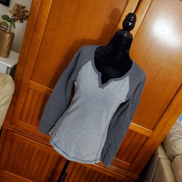 ⭐ Eddie Bauer Long Sleeve Shirt. - Picture 2 of 4